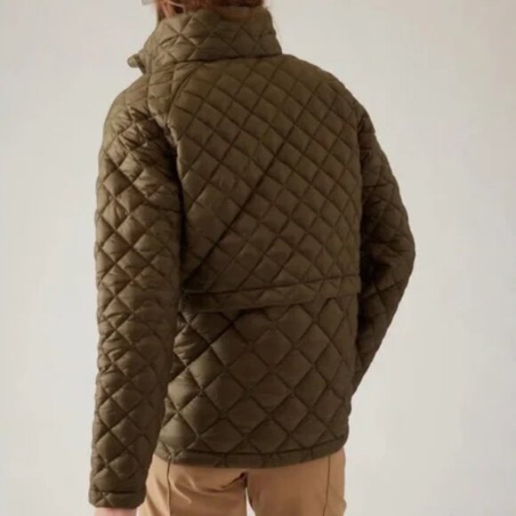 Athleta Whisper Featherless Puffer Jacket in Acacia Olive - Picture 4 of 4